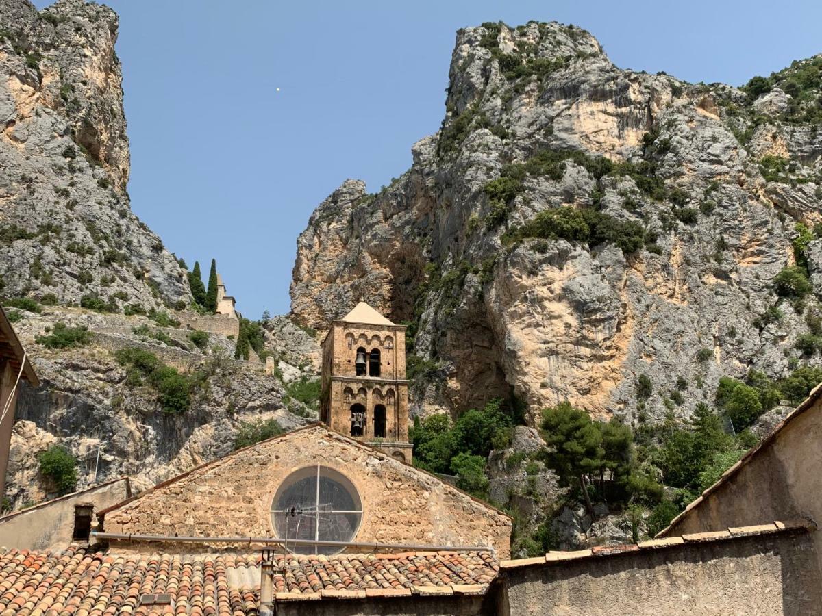 Appartement L'Etoile Moustiers-Sainte-Marie Kültér fotó